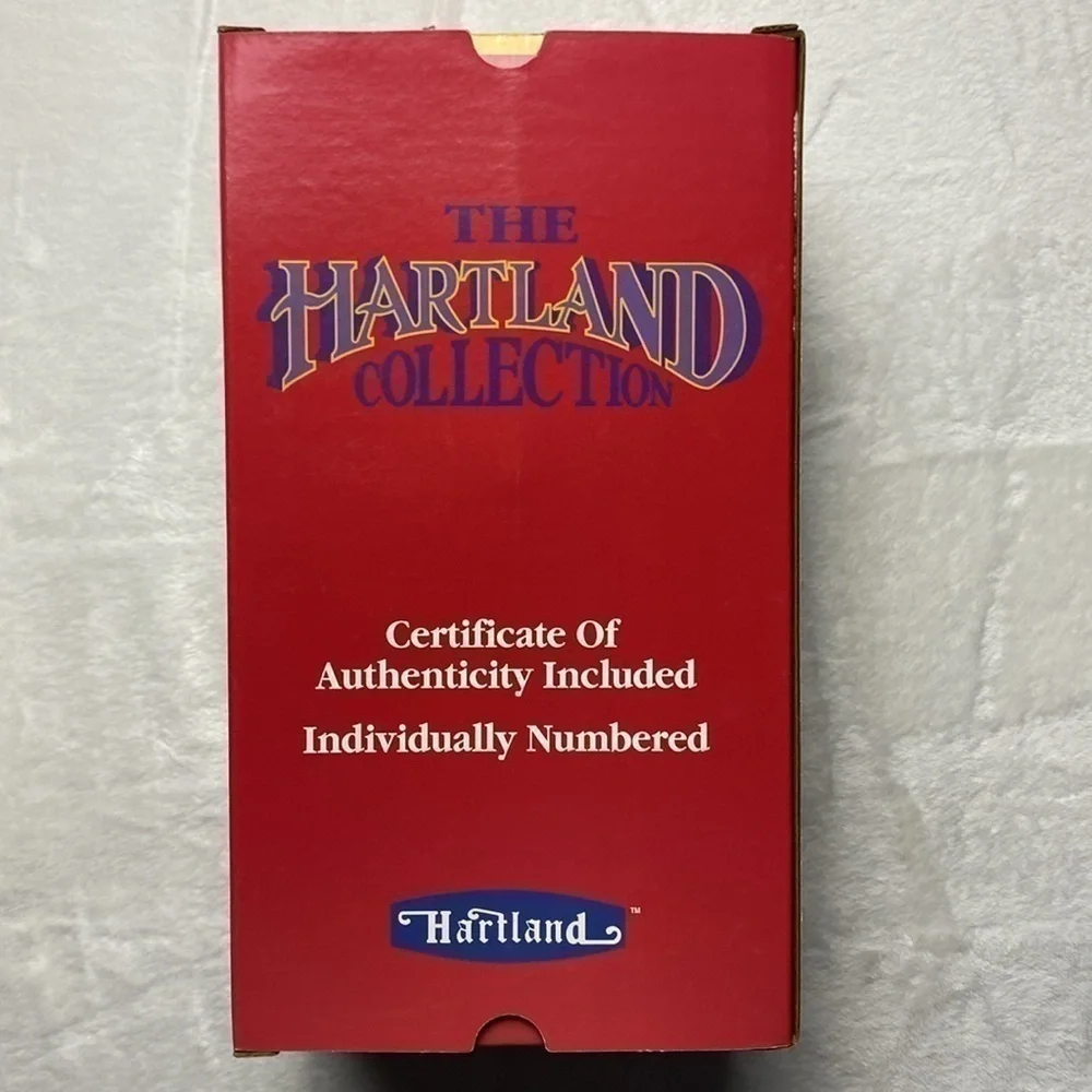 Nolan Ryan Hartland Limited Edition statue 8”